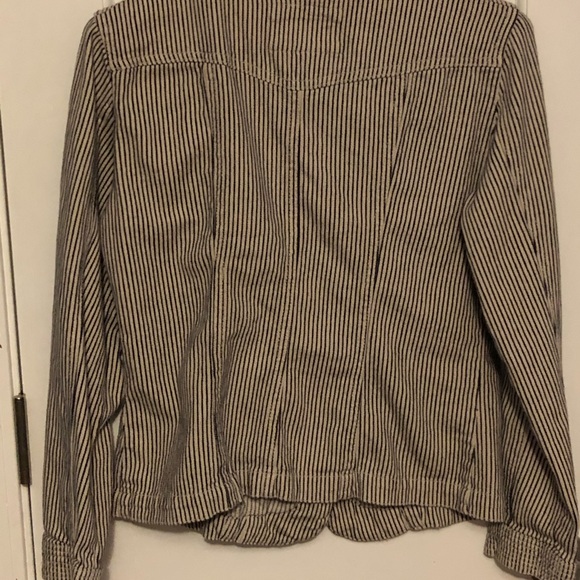 Pinstriped button jacket - Picture 4 of 4